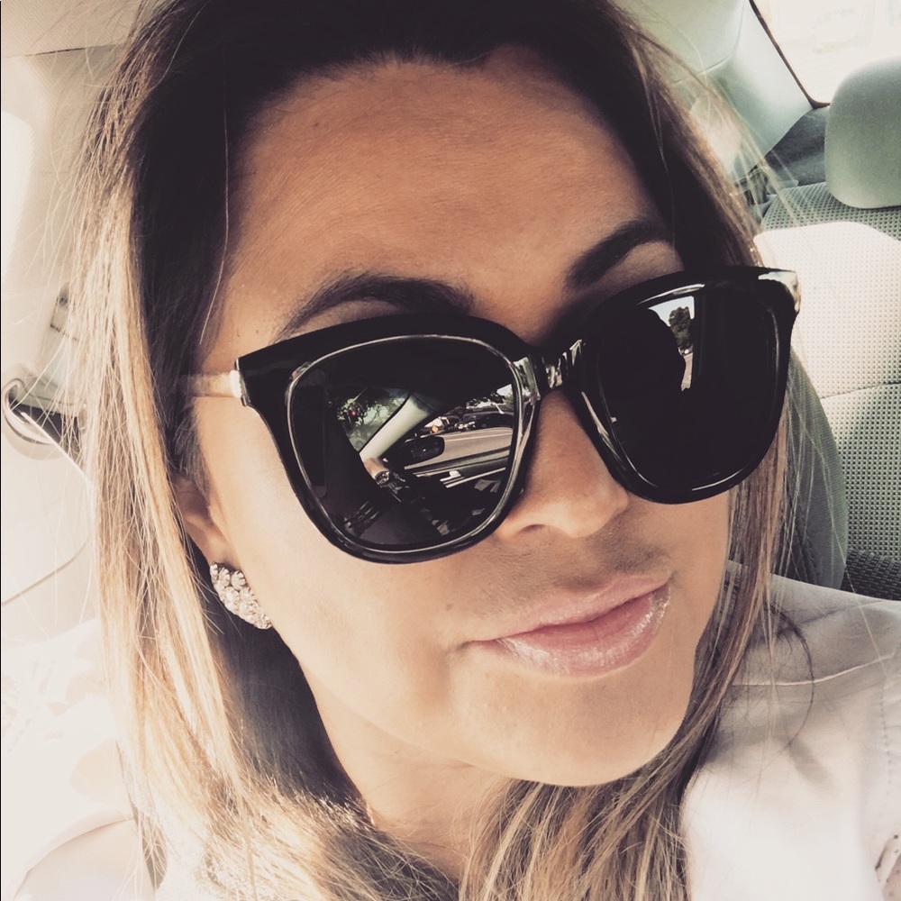 Meet your Posher, Janelle